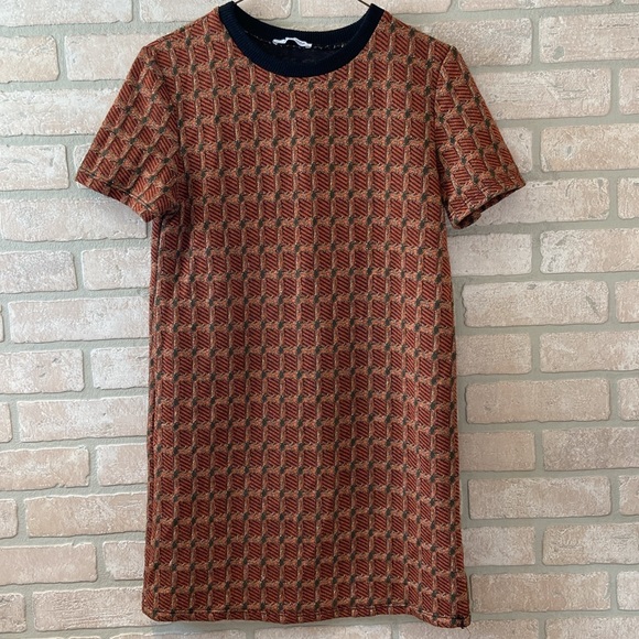 Zara Trafaluc 60’s Style Crew Neck Mini Dress - Picture 2 of 5